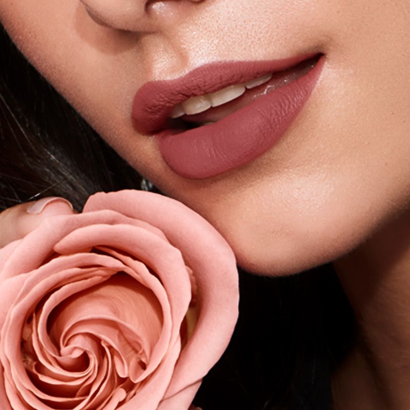 Rouge-L-Intense-Labial-en-Barra-4-g